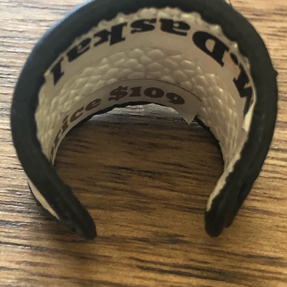 Abalone Leather ring - Picture 5 of 8